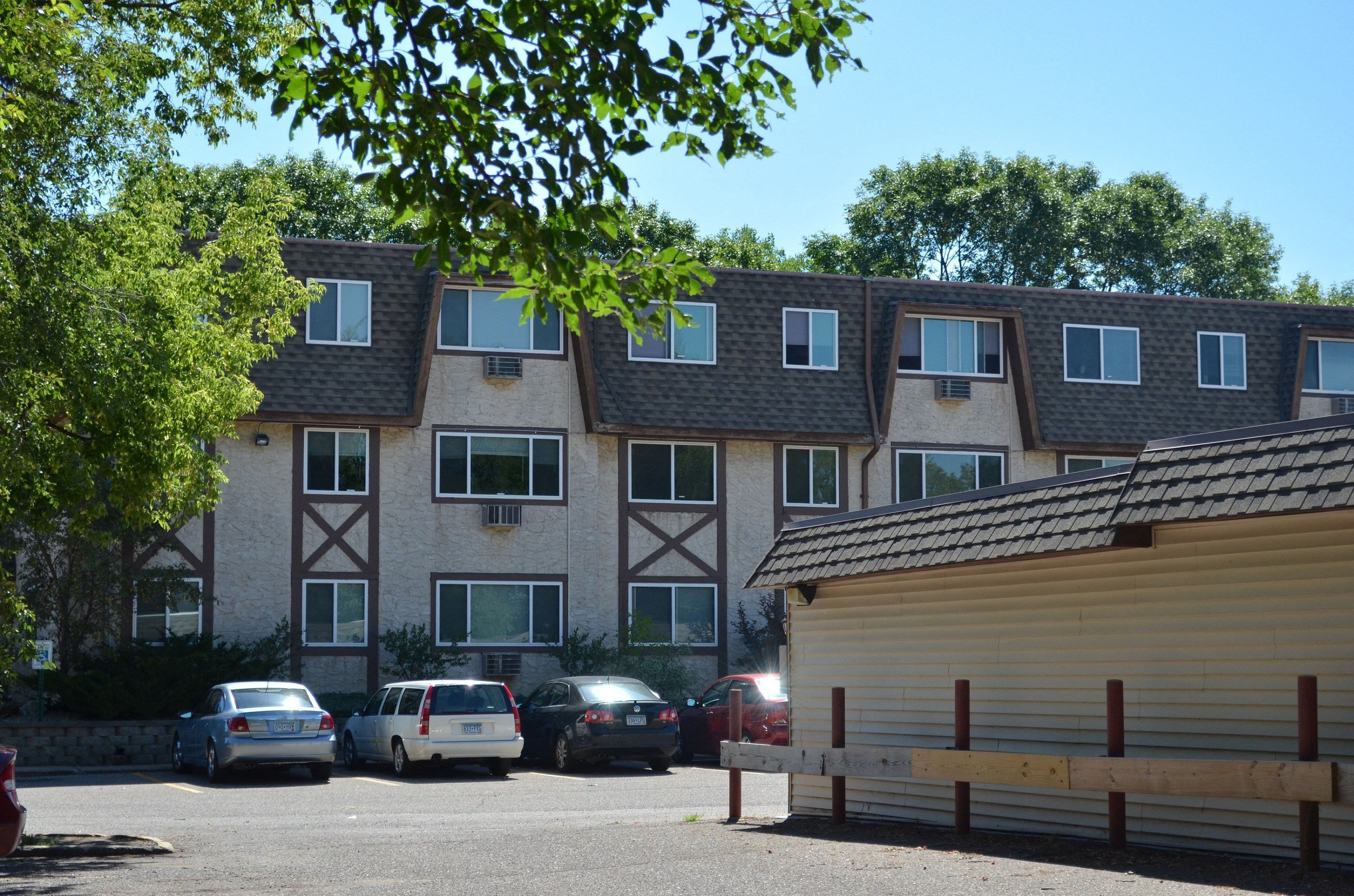 Best 2 Bedroom Apartments in Roseville, MN from 800 RENTCafé